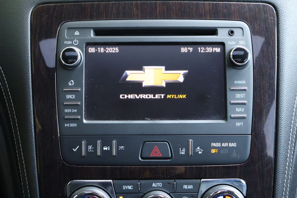 Thumbnail: 2017 Chevrolet Traverse - 15