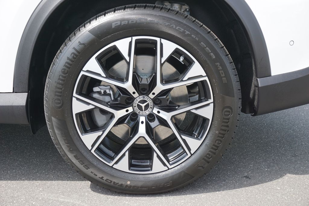 2025 Mercedes-Benz GLC 350 14