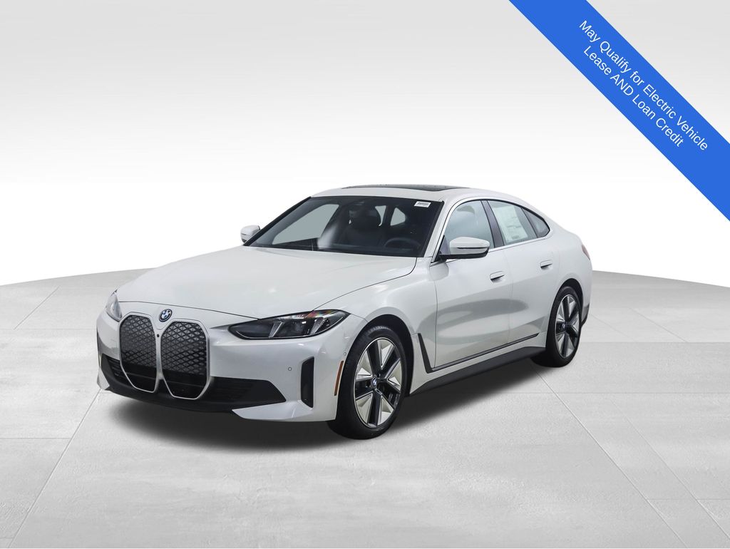 Thumbnail: 2025 BMW i4 - 1