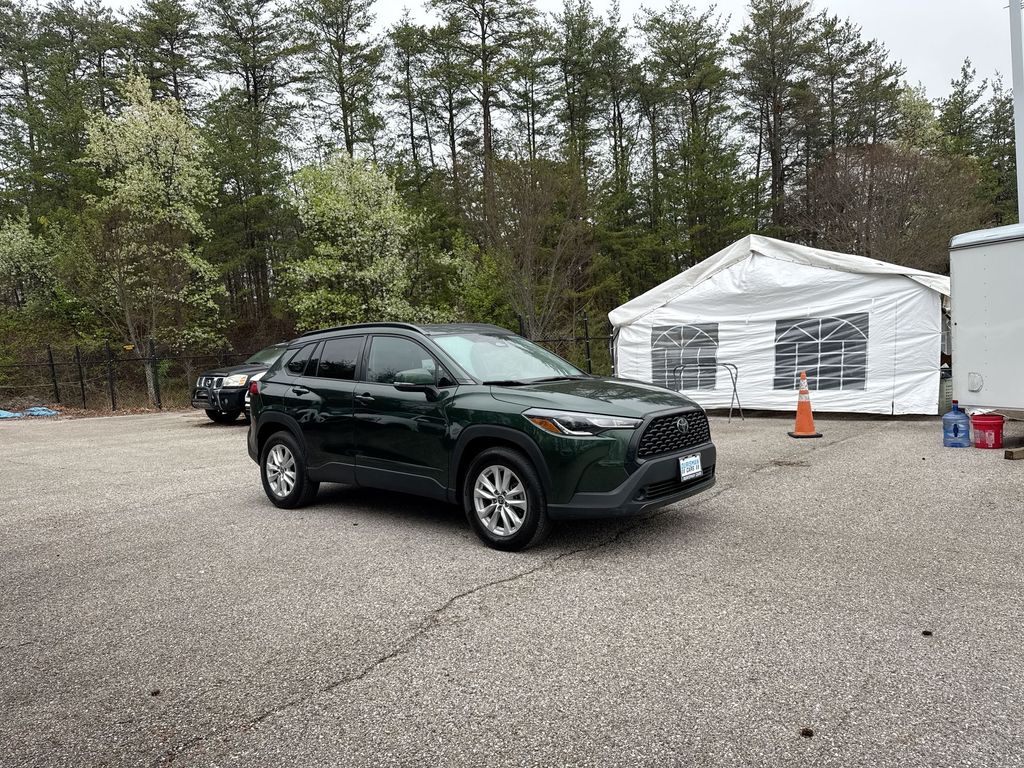 View vehicle photo 2