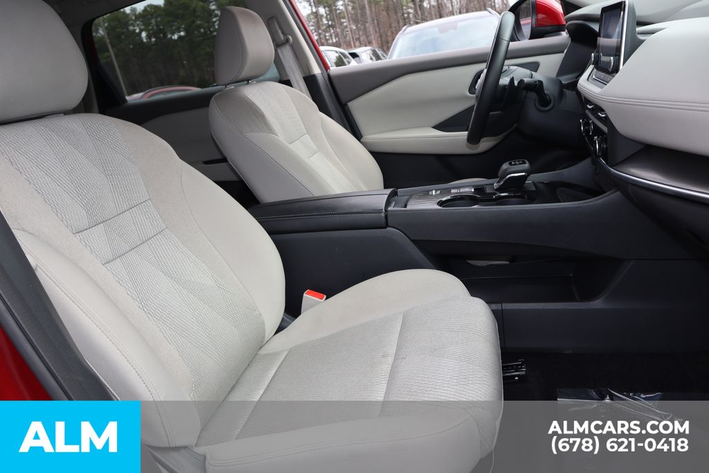 Used 2025 Red Nissan SV image 27