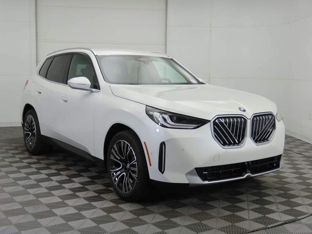 Thumbnail: 2026 BMW X3 - 3