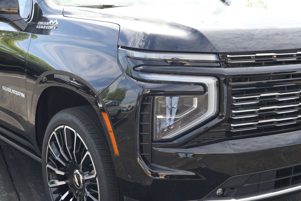 2025 Chevrolet Suburban High Country 4