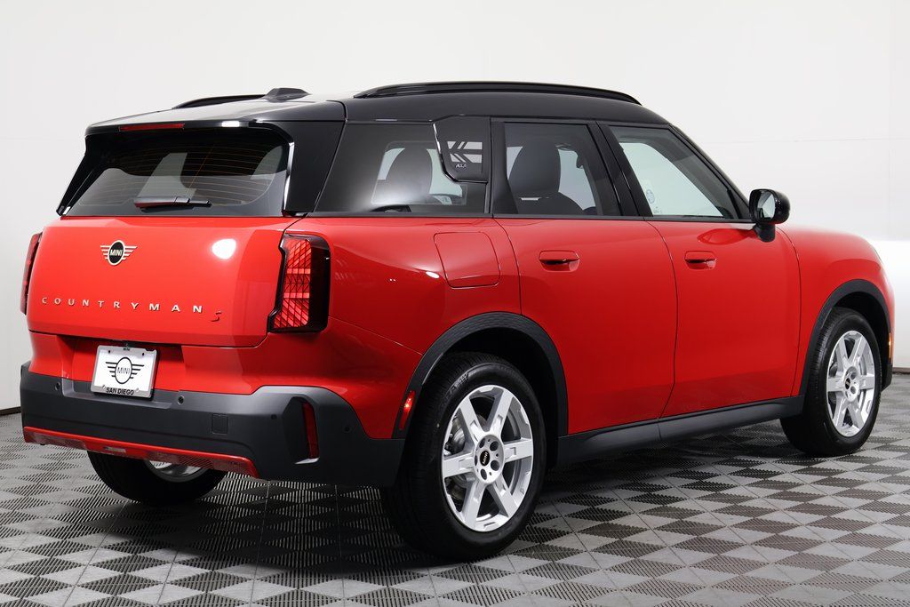 Thumbnail: 2025 MINI Cooper Countryman - 2