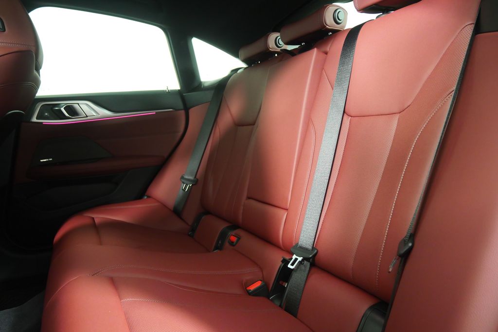 Thumbnail: 2025 BMW i4 - 16