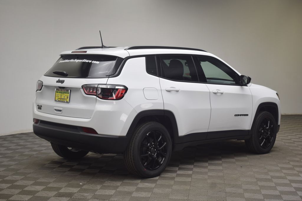 new 2026 Jeep Compass car, priced at $30,176