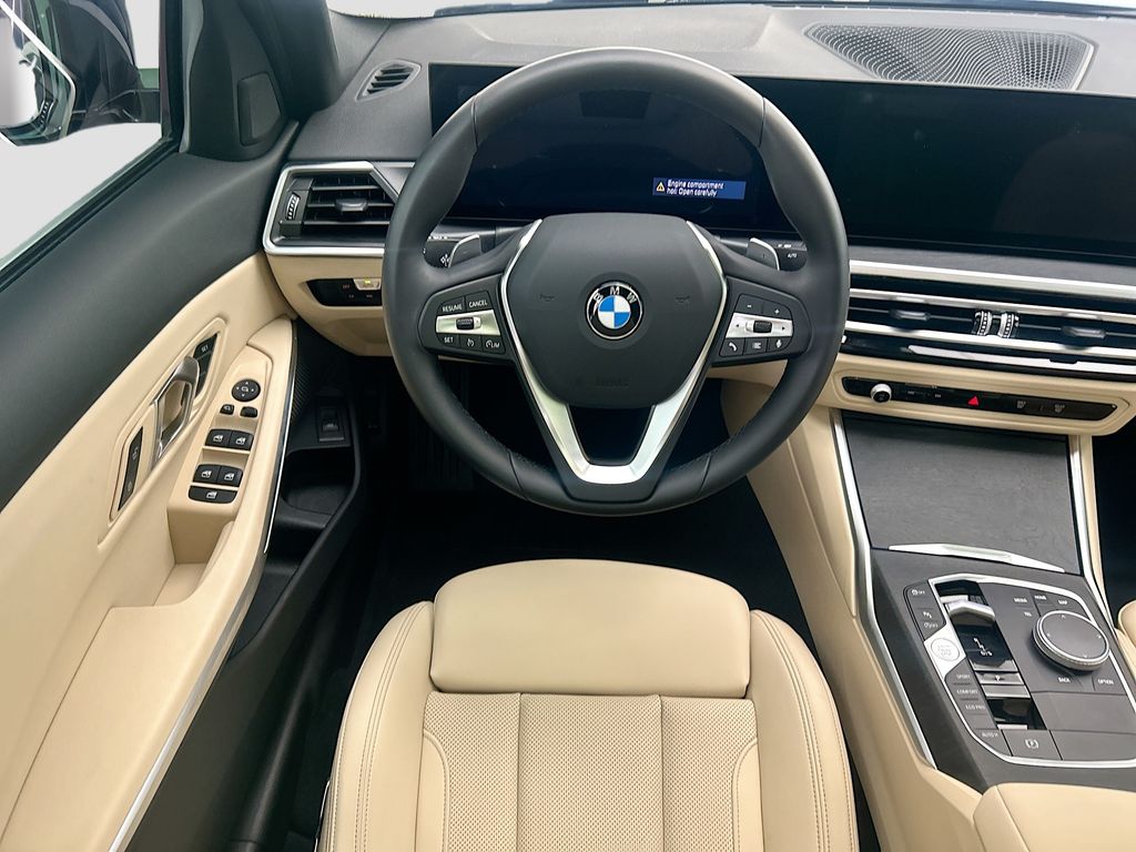 Thumbnail: 2024 BMW 3 Series - 10
