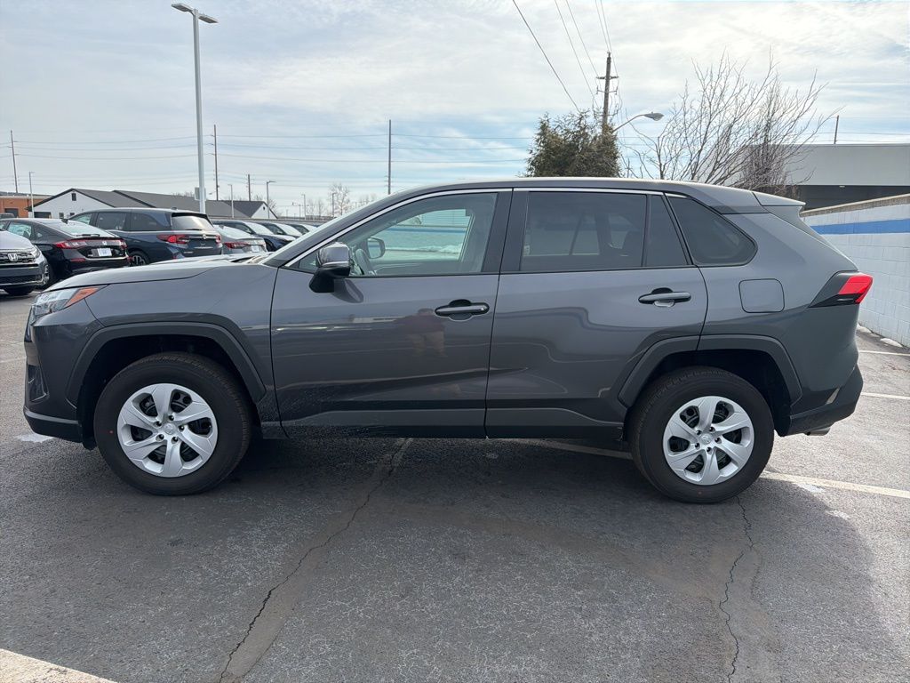 Thumbnail: 2024 Toyota RAV4 - 2