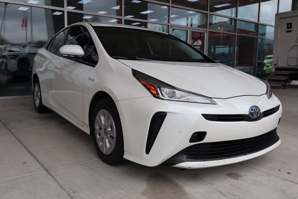 2019 Toyota Prius LE FWD