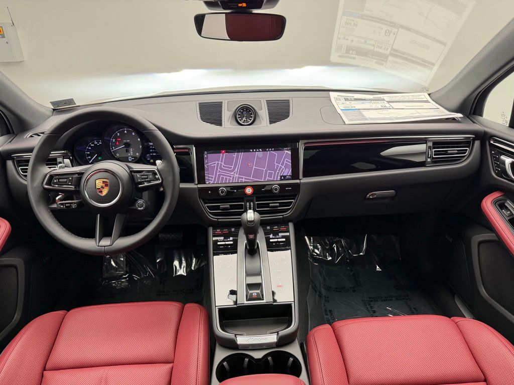 Thumbnail: 2026 Porsche Macan - 24