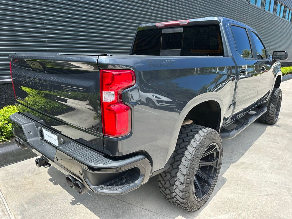 Thumbnail: 2020 Chevrolet Silverado 1500 - 9