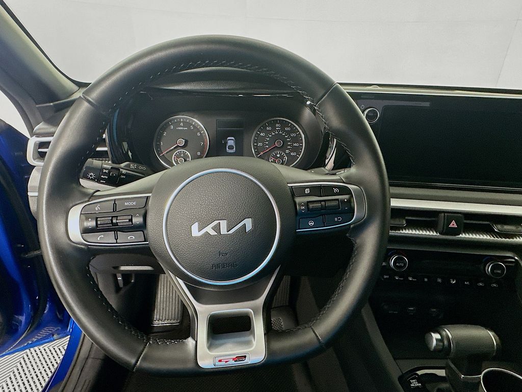 Thumbnail: 2022 Kia K5 - 11