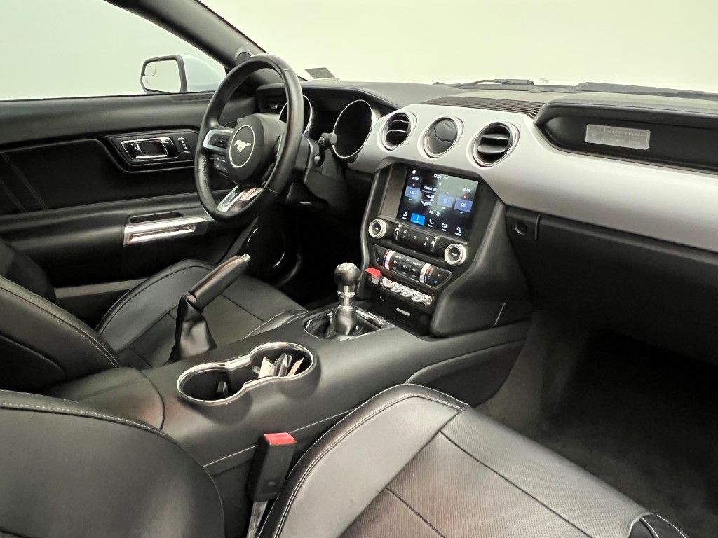 Thumbnail: 2016 Ford Mustang - 14