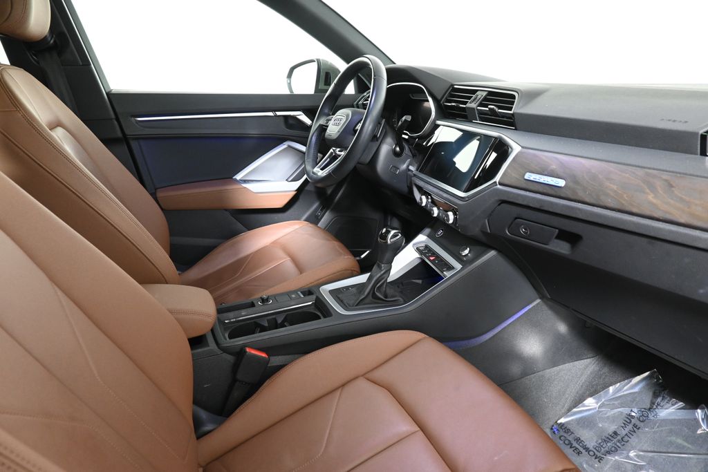 2021 Audi Q3 Premium Plus 23