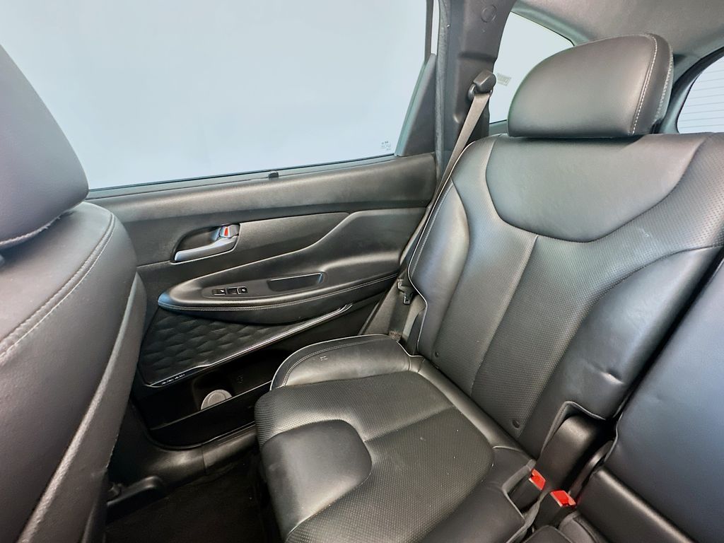 HyundaiSanta Fe12