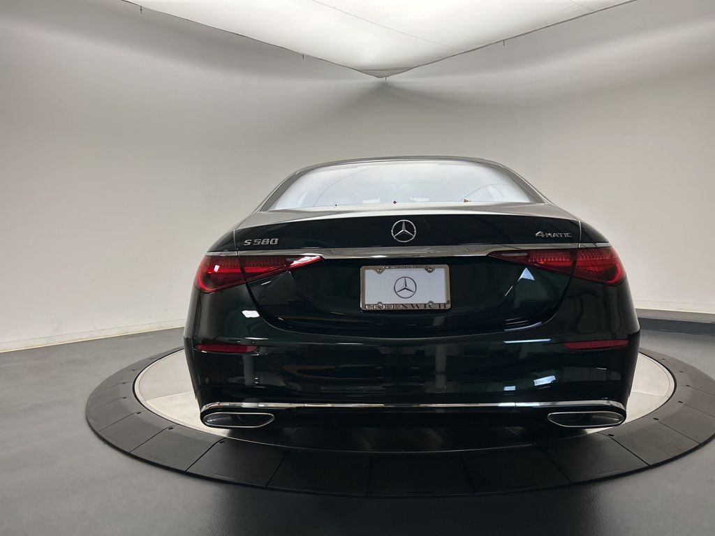 Thumbnail: 2025 Mercedes-Benz S-Class - 6