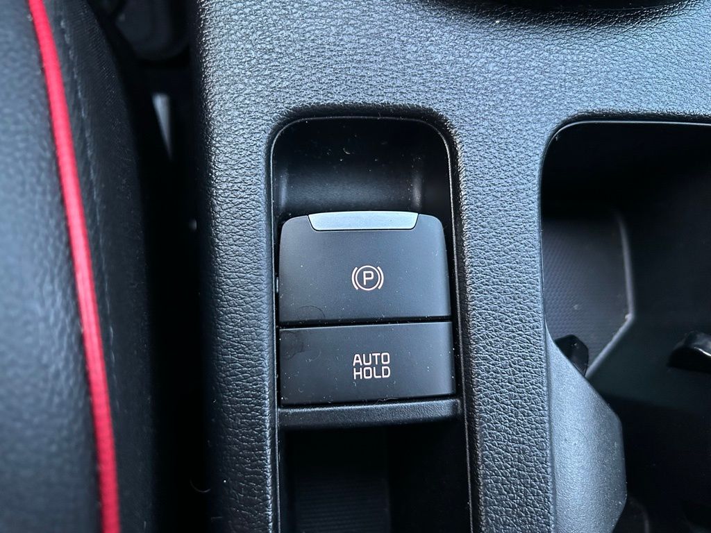 Thumbnail: 2024 Kia Forte - 27