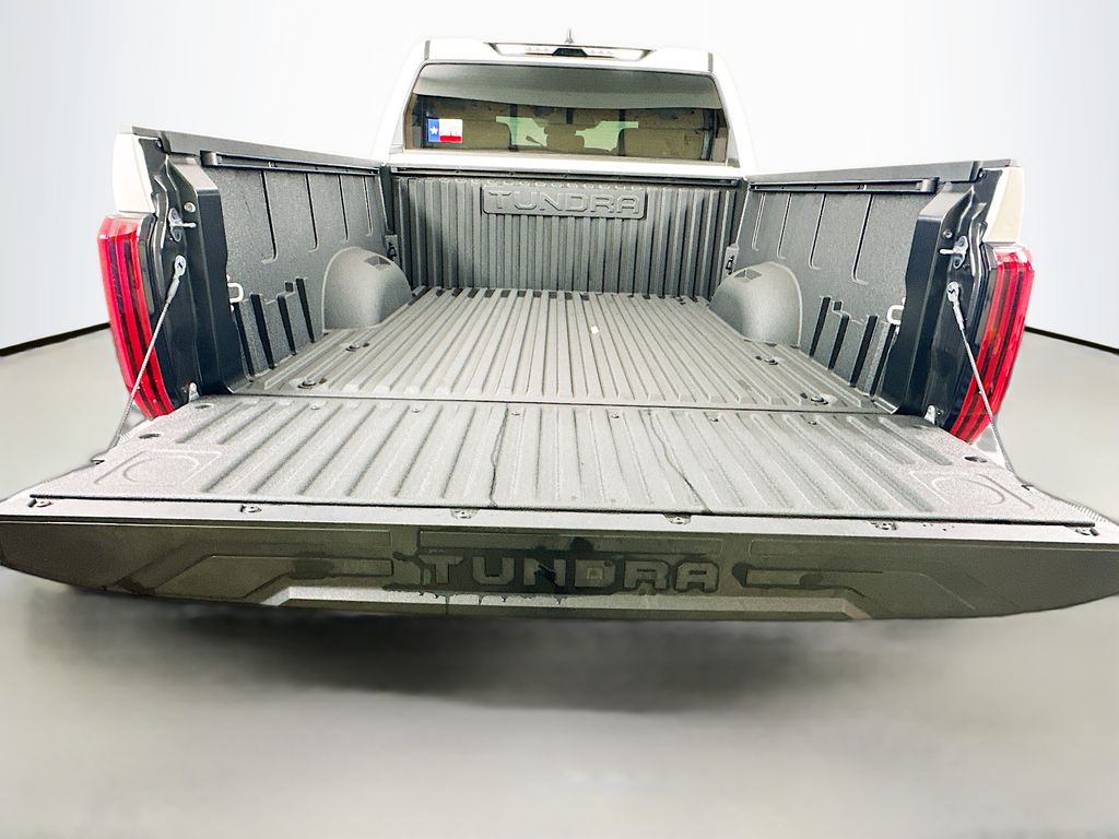 2025 Toyota Tundra SR 26