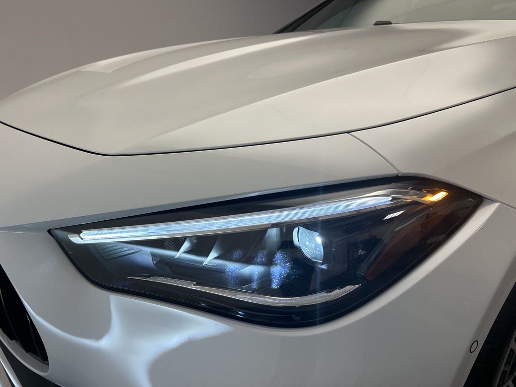 Thumbnail: 2026 Mercedes-Benz CLE - 9