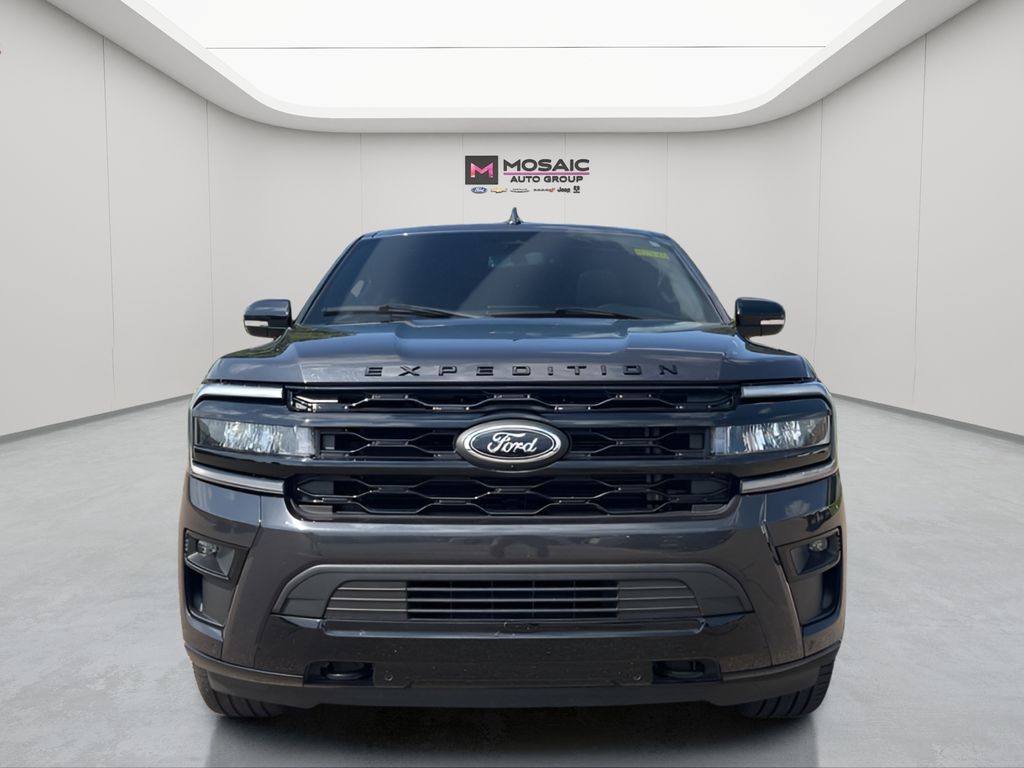 Used 2022 Ford Expedition Limited with VIN 1FMJK2AT5NEA07681 for sale in Zumbrota, Minnesota