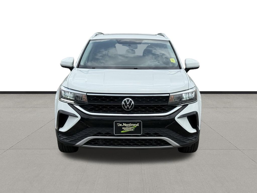 2022 Volkswagen Taos 1.5T SE  at DeMontrond Auto Country