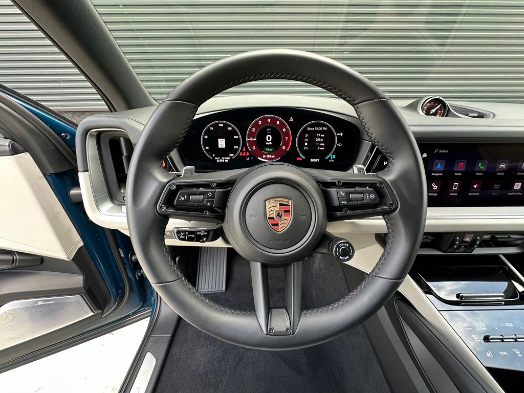 Thumbnail: 2026 Porsche Cayenne - 24