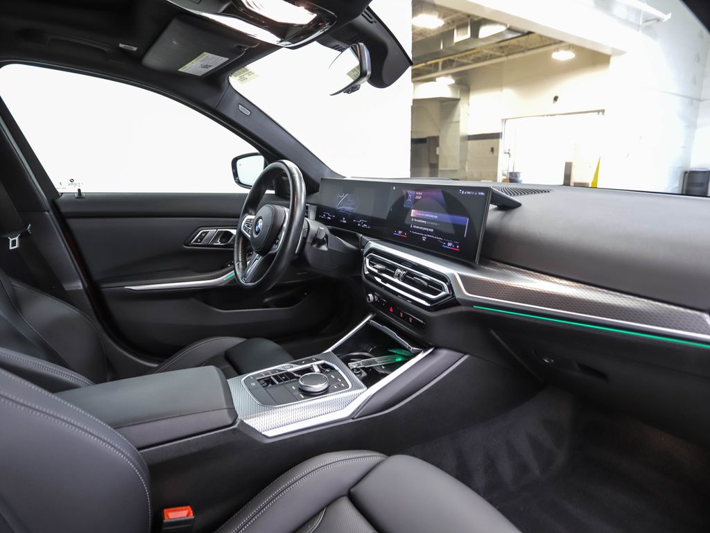 Thumbnail: 2023 BMW 3 Series - 28