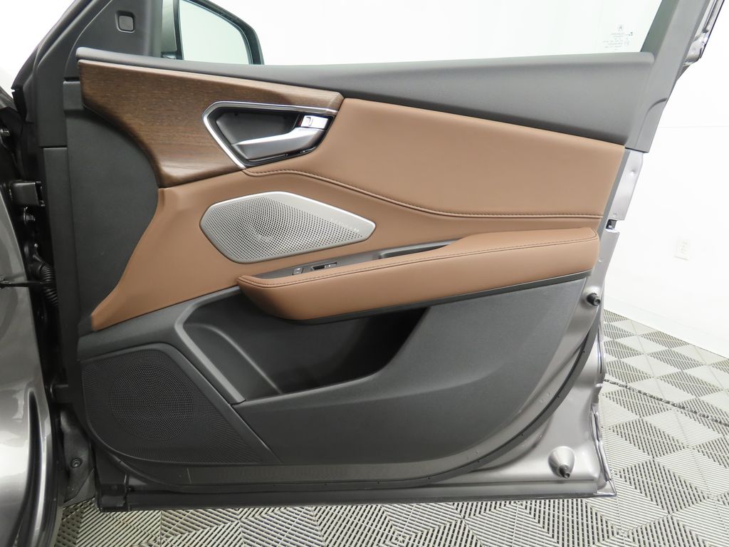 Thumbnail: 2026 Acura RDX - 25