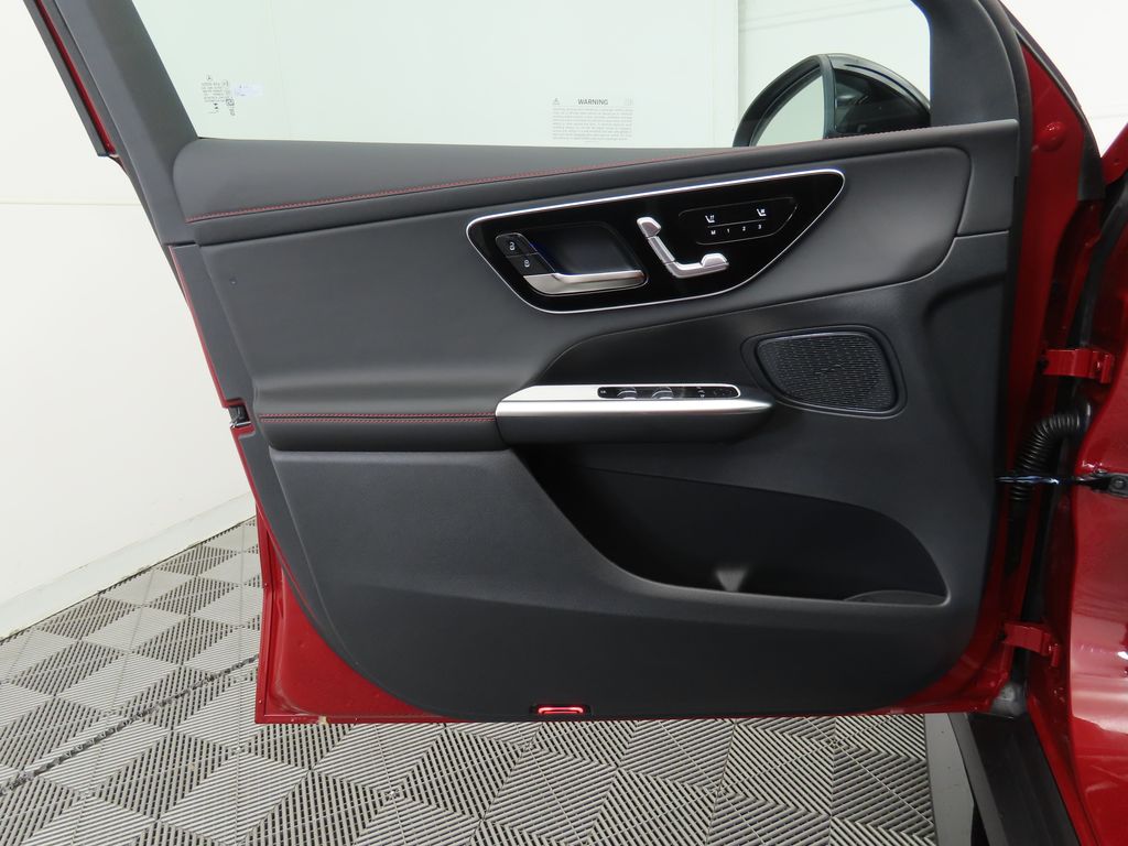 Thumbnail: 2026 Mercedes-Benz GLC - 25