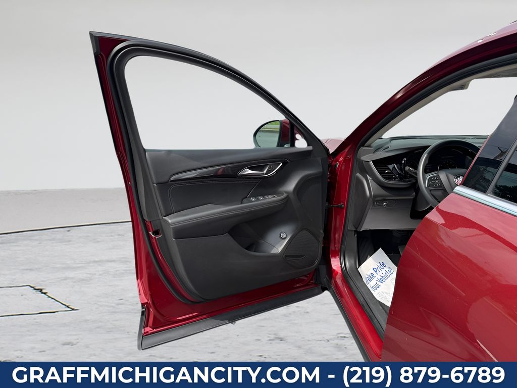Used 2023 Buick Envision SUV
