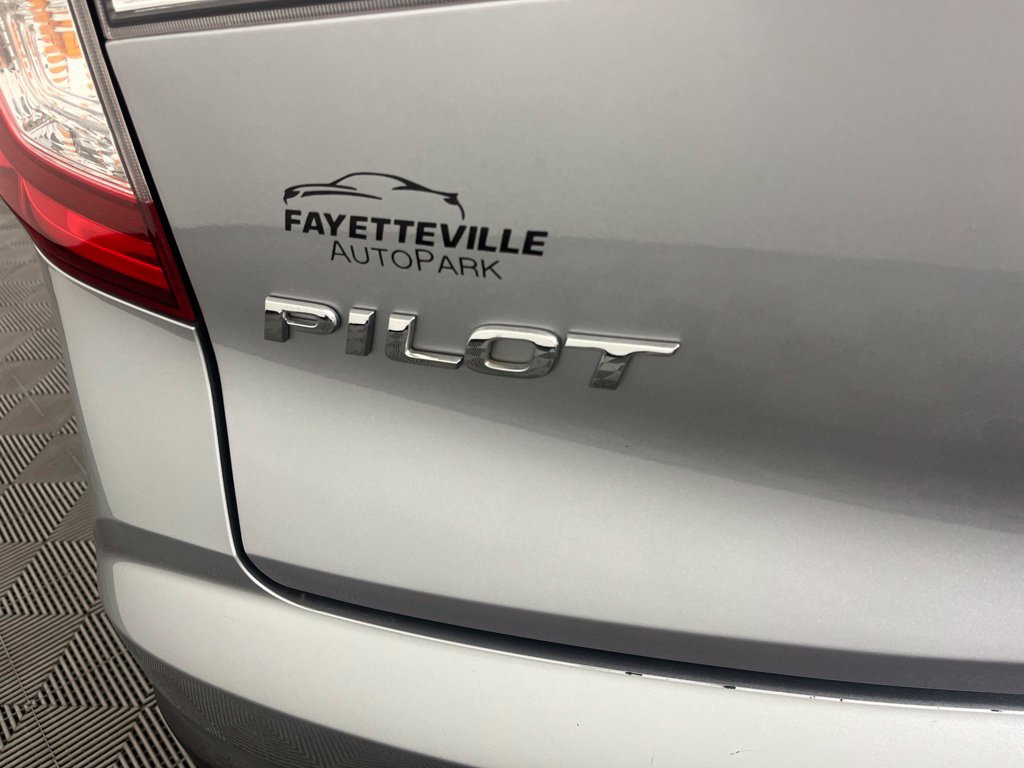 Thumbnail: 2020 Honda Pilot - 22