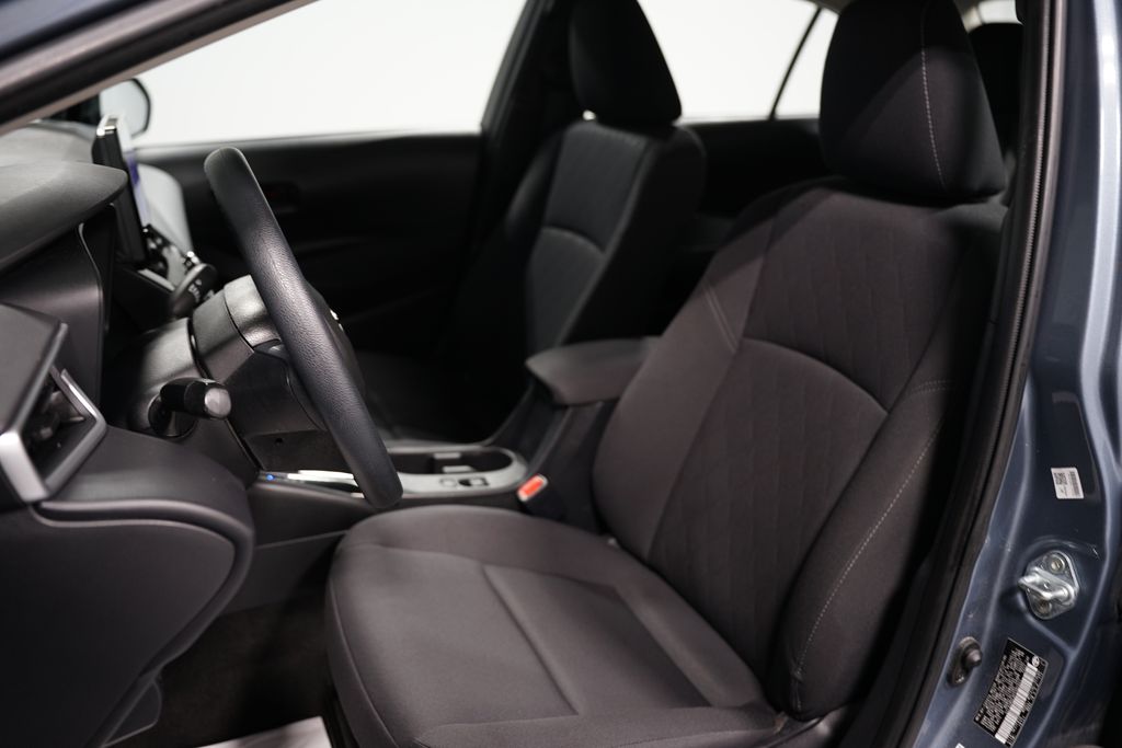 2023 Toyota Corolla LE 24