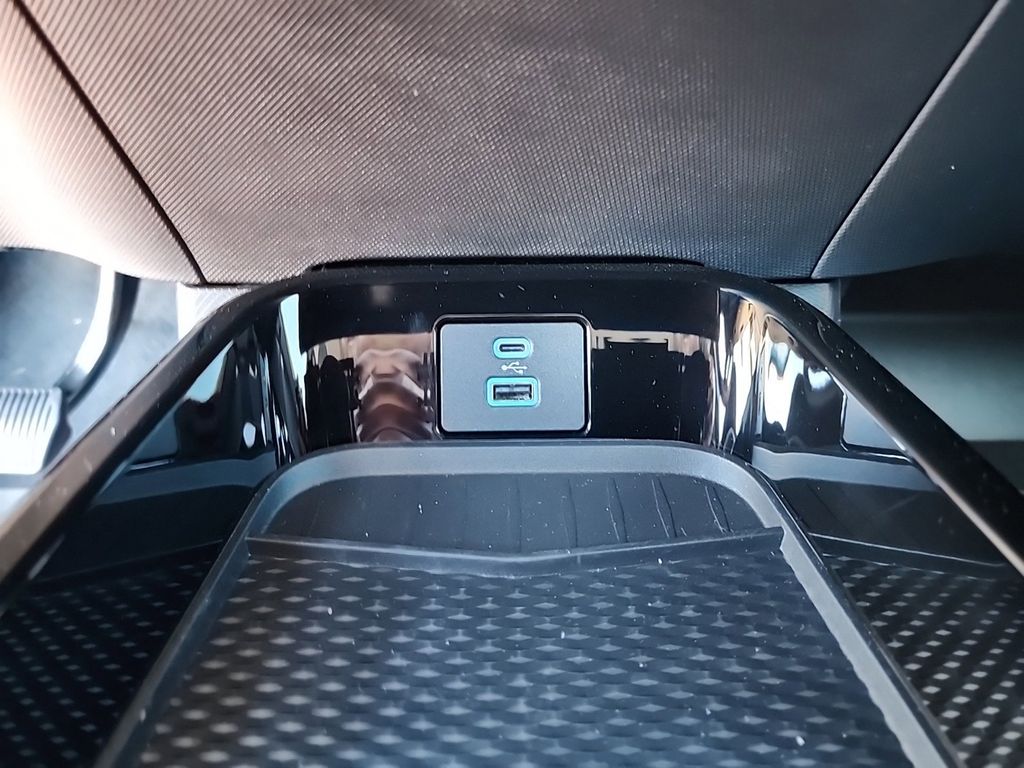 2023 Ford Mustang Mach-E Select photo