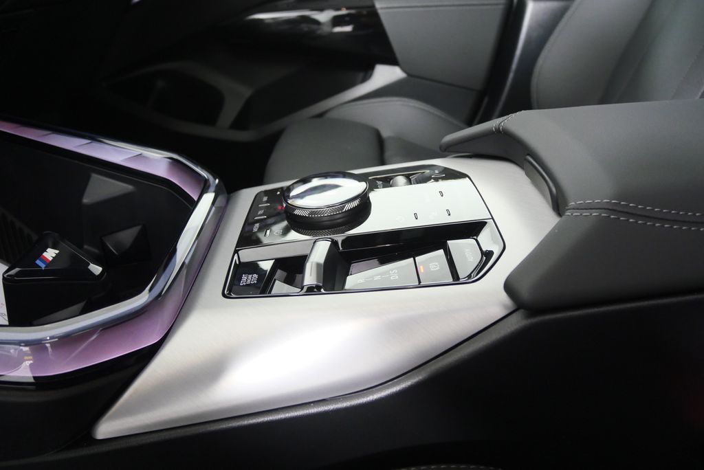 Thumbnail: 2026 BMW X3 - 21