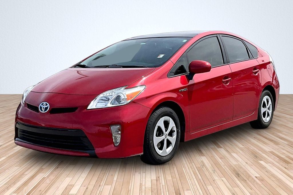 Barcelona Red Metallic 2015 Toyota Prius Hatchback Front-Wheel Drive Continuously Variable Transmission