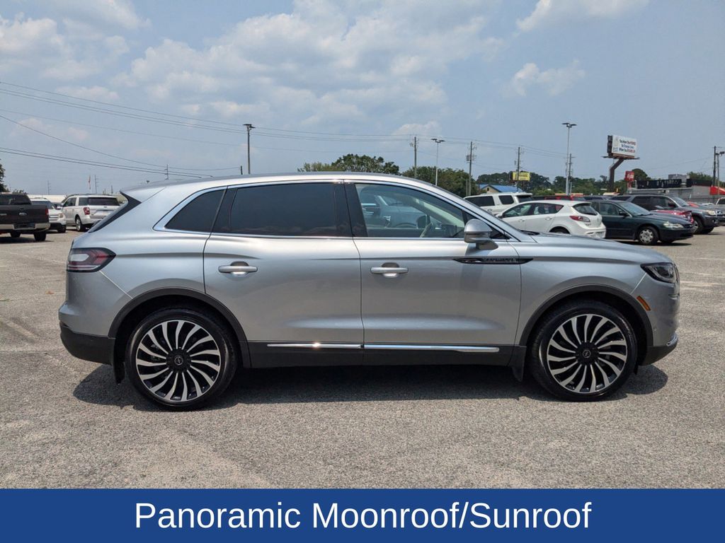 2023 Lincoln Nautilus Black Label