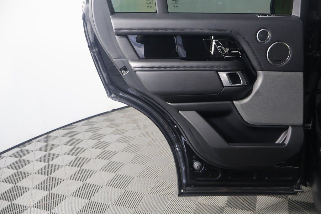 2018 Land Rover Range Rover Supercharged 13