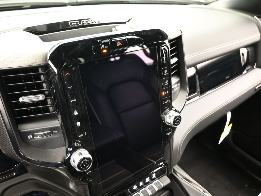 New 2026 Diamond Black Crystal Pearlcoat Ram Limited image 22