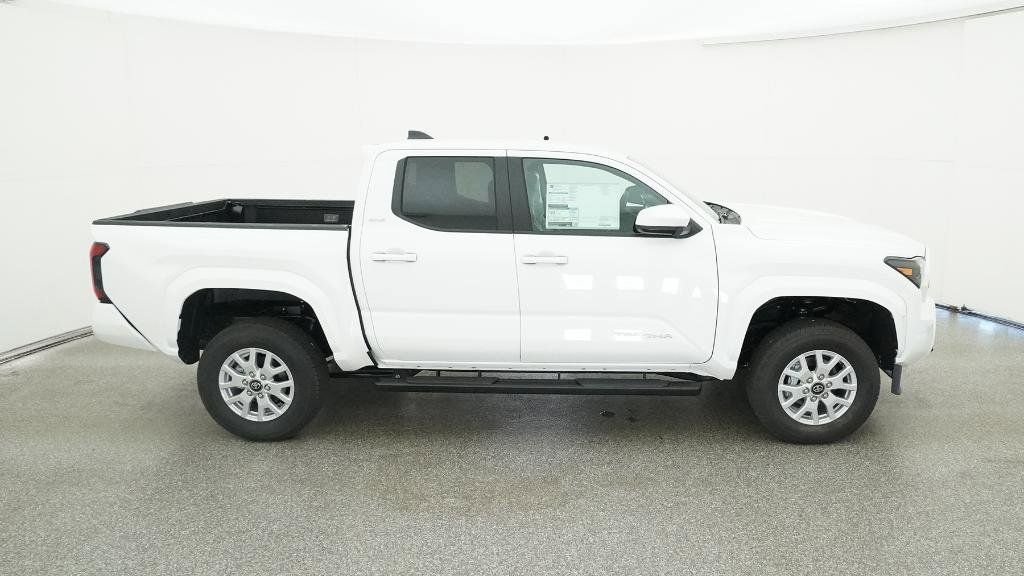Thumbnail: 2025 Toyota Tacoma - 13