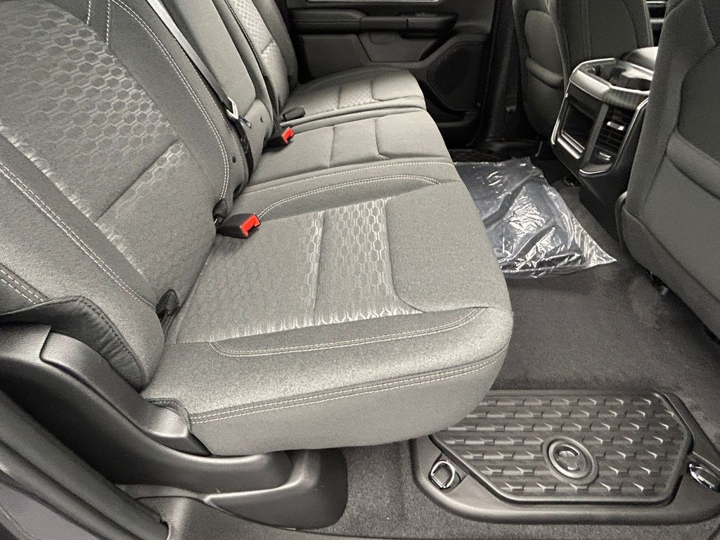 New 2026 Granite Crystal Metallic Clearcoat Ram Big Horn/Lone Star image 36