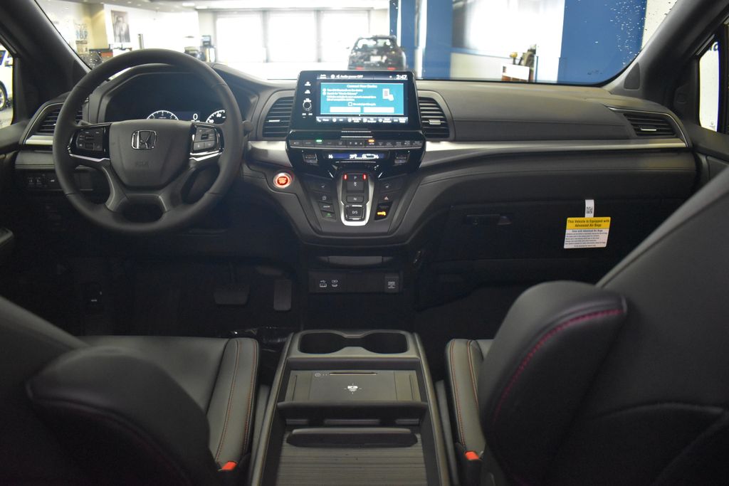 Thumbnail: 2025 Honda Odyssey - 10