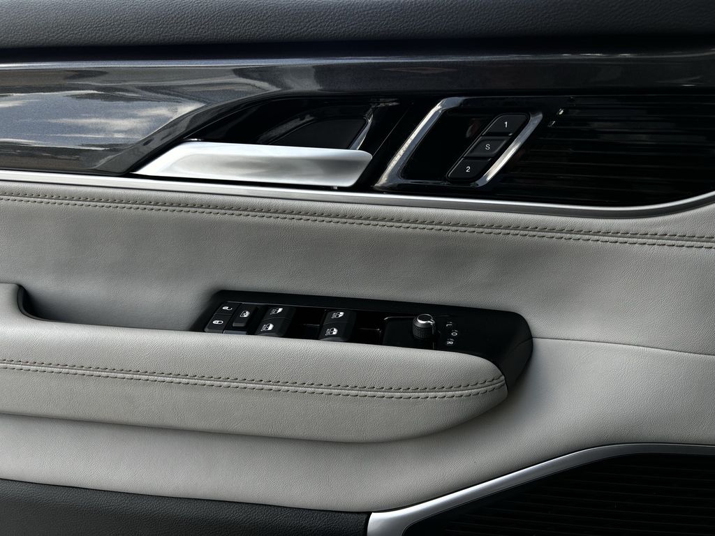car-gallery-25