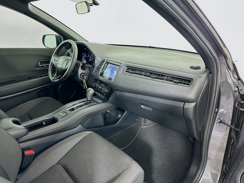 2019 Honda HR-V Sport 27