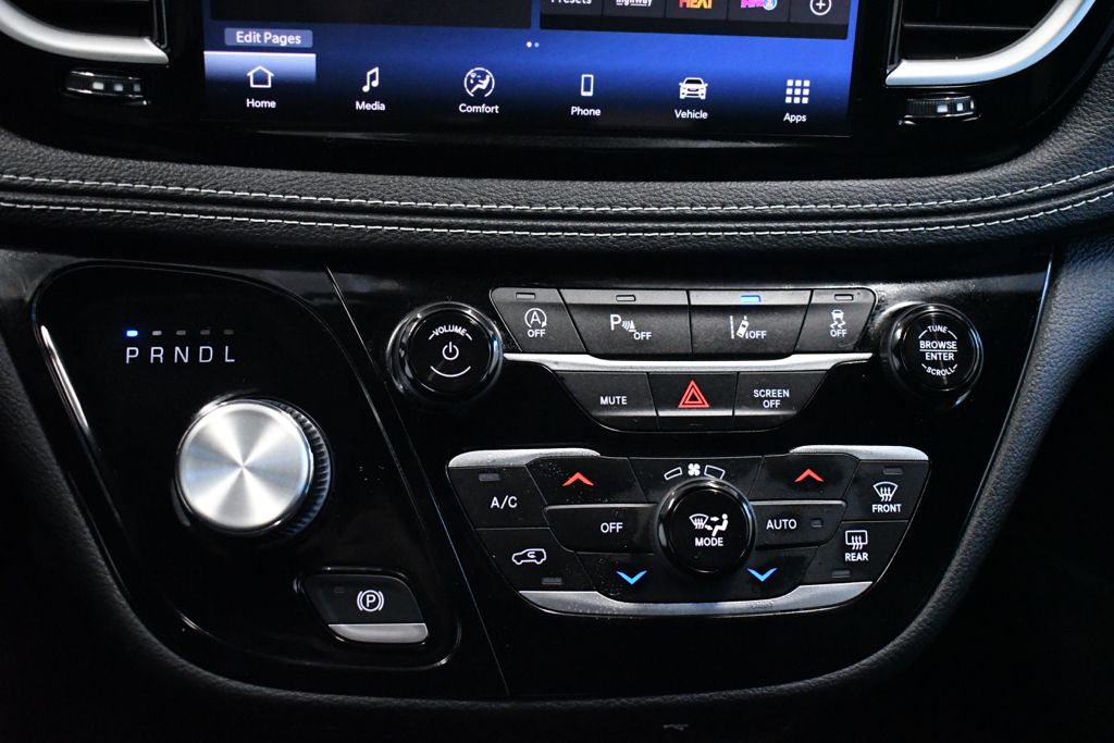 Used 2026 Red Chrysler Select image 37