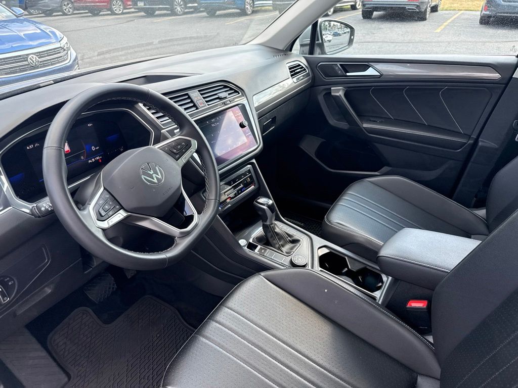 2022 Volkswagen Tiguan 2.0T SE Silver at Bob Ruth Ford