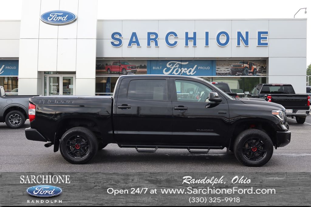 Midnight Black Metallic 2021 Toyota Tundra Pickup Truck Four-Wheel Drive 6-Speed Automatic