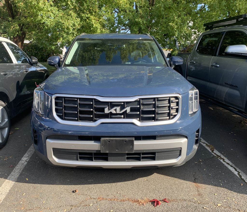 Thumbnail: 2023 Kia Telluride - 2