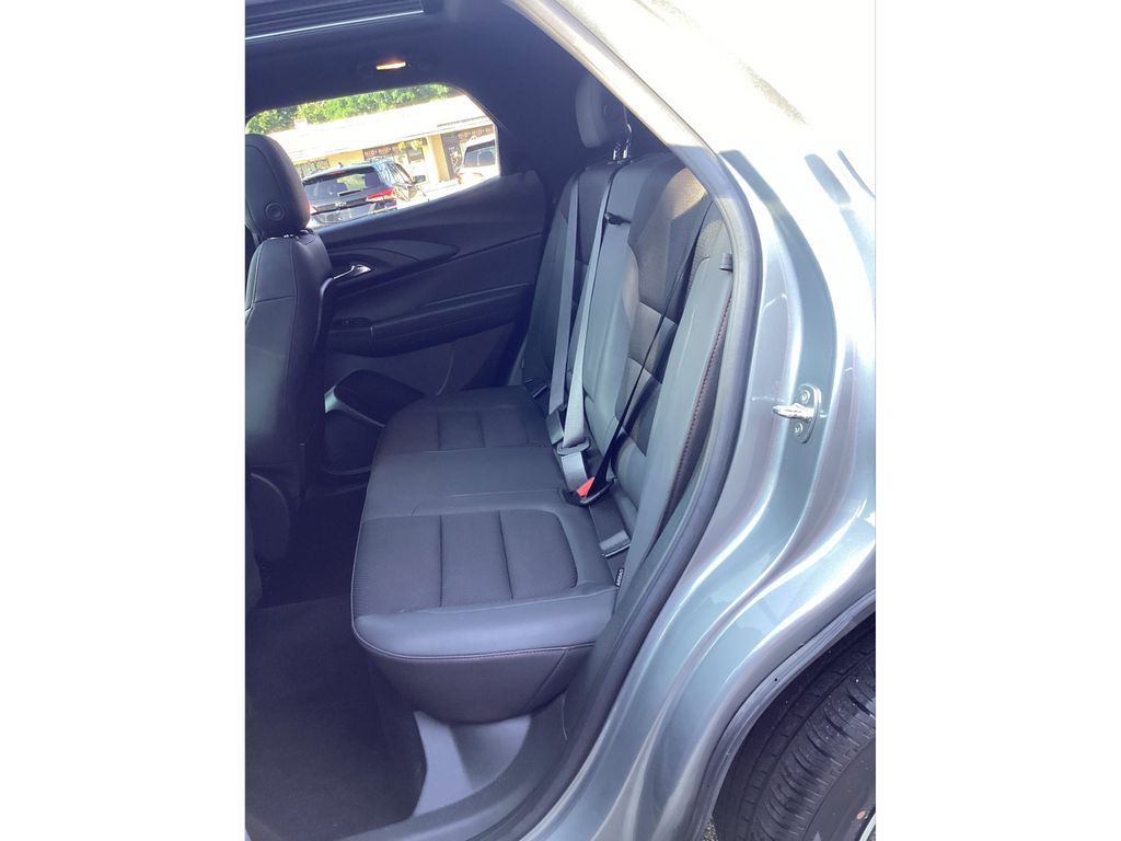 Used 2023 Chevrolet TrailBlazer SUV