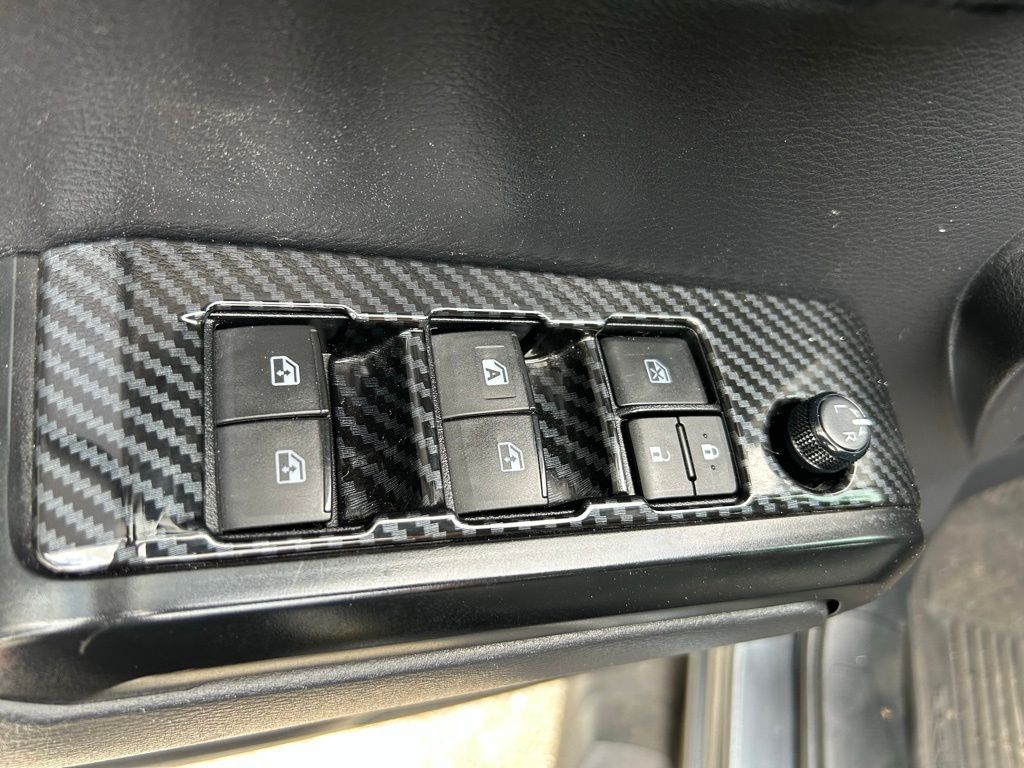 Thumbnail: 2022 Toyota Tacoma - 17