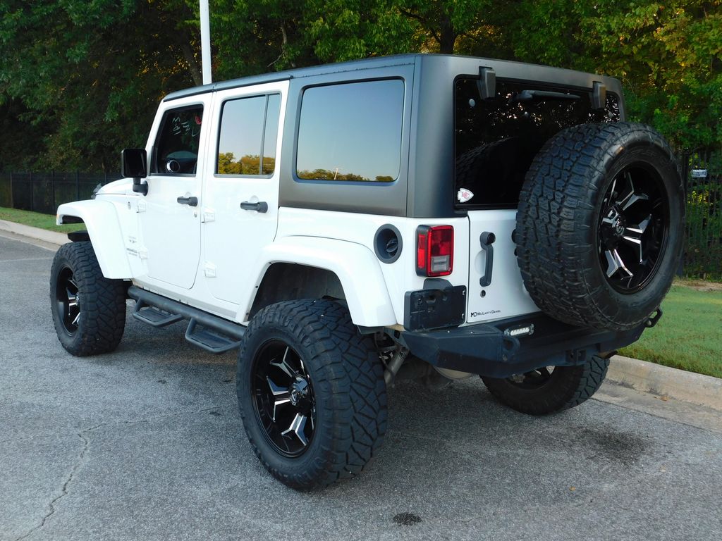 Thumbnail: 2016 Jeep Wrangler - 3